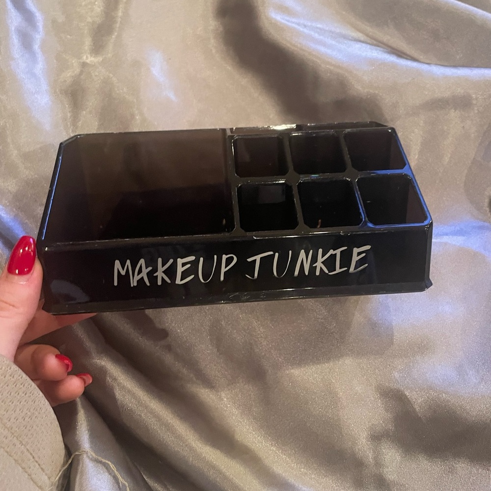 Makeup Organizer